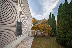 23 Pondview Terrace, East Haven, CT 06512 - Photo 28