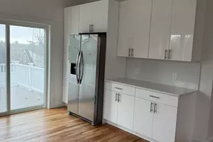 250 Dayton Rd, Bridgeport, CT 06606 - Photo 8