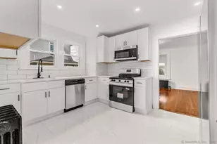 123 Harlem Ave, Bridgeport, CT 06606 - Photo 14