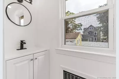 123 Harlem Avenue, Bridgeport, CT 06606 - Photo 18
