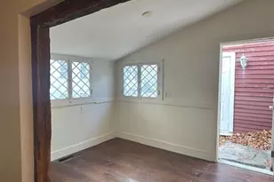 110 E Main St, Clinton, CT 06413 - Photo 6