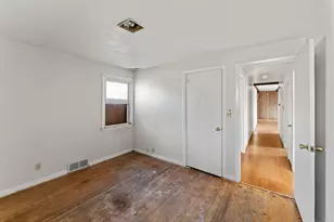 1800 Chopsey Hill Rd, Bridgeport, CT 06606 - Photo 20