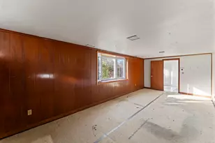 1800 Chopsey Hill Rd, Bridgeport, CT 06606 - Photo 22