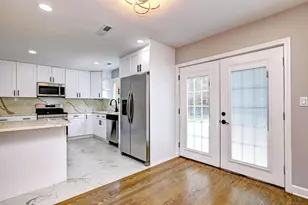 12 Linda St, West Haven, CT 06516 - Photo 10