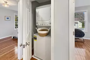 276 Niantic River Rd, Waterford, CT 06385 - Photo 32