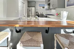 276 Niantic River Rd, Waterford, CT 06385 - Photo 16