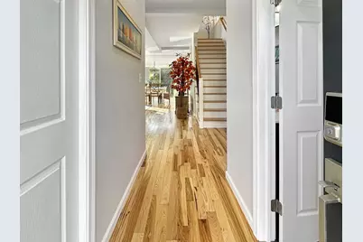 276 Niantic River Road, Waterford, CT 06385 - Photo 10