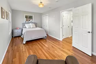 276 Niantic River Rd, Waterford, CT 06385 - Photo 34