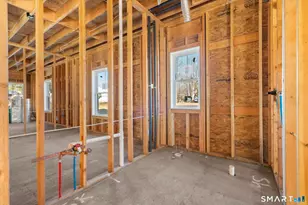 154A Long Meadow Hill Rd, Brookfield, CT 06804 - Photo 10