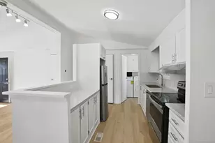 9 Crescent Park Rd, Westport, CT 06880 - Photo 12