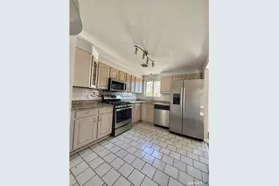 140 Shepard Avenue #140, Hamden, CT 06514 - Photo 4