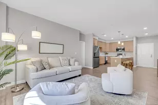 104 Episcopal Rd, Berlin, CT 06037 - Photo 14