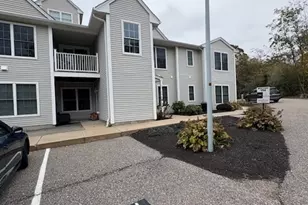 130 Meridian St, Groton, CT 06340 - Photo 1