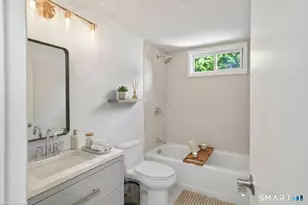 9 Crescent Park Rd, Westport, CT 06880 - Photo 6