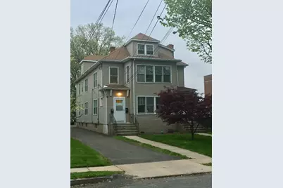 51 Bretton Road #Second Floor, West Hartford, CT 06119 - Photo 1