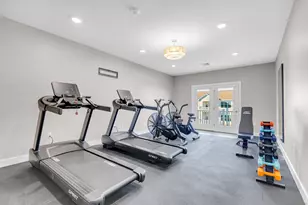 104 Episcopal Rd, Berlin, CT 06037 - Photo 20