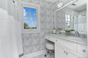 1810 Fairfield Beach Rd, Fairfield, CT 06824 - Photo 24