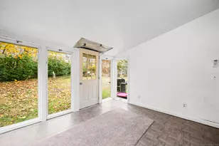 9 Tunxis Pl, Simsbury, CT 06081 - Photo 10