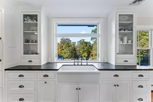 40 Great Ring Rd, Newtown, CT 06482 - Photo 10