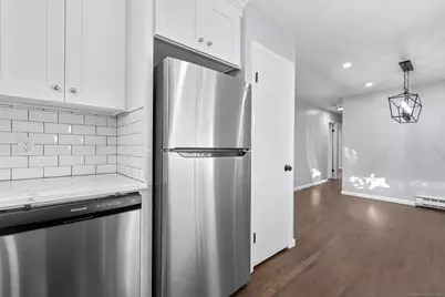 99 Roosevelt Avenue, West Haven, CT 06516 - Photo 8