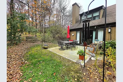 60 Heritage Village #B, Southbury, CT 06488 - Photo 32