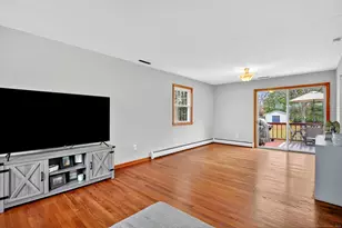10 Oxcart Dr, Windsor, CT 06095 - Photo 8
