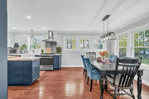 8 Lakeview Rd, Brookfield, CT 06804 - Photo 10