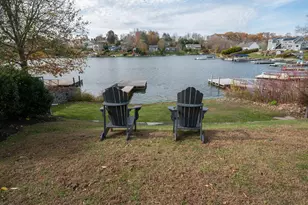 8 Lakeview Rd, Brookfield, CT 06804 - Photo 4