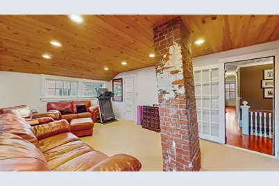 212 Lincoln Street, New Britain, CT 06052 - Photo 10