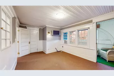 212 Lincoln Street, New Britain, CT 06052 - Photo 28