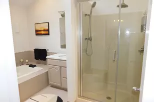 51 1st Ave, East Haven, CT 06512 - Photo 12