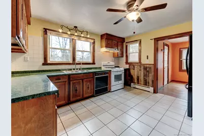 116 Albany Street, Torrington, CT 06790 - Photo 10