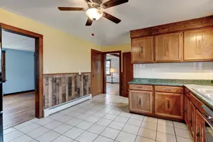 116 Albany St, Torrington, CT 06790 - Photo 12