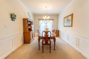 413 Mulligan Dr, Oxford, CT 06478 - Photo 8