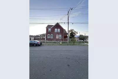 1922 Boston Avenue, Bridgeport, CT 06610 - Photo 4