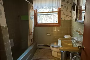 404 Woodland St, Windsor Locks, CT 06096 - Photo 8