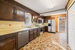 46 S King St, Danbury, CT 06811 - Photo 10