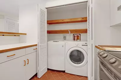 90 Heloise Street, Hamden, CT 06517 - Photo 12