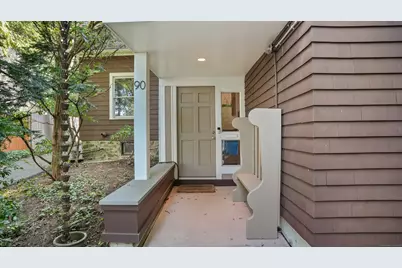 90 Heloise Street, Hamden, CT 06517 - Photo 2