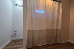 29 Courtland Ave, Waterbury, CT 06705 - Photo 34