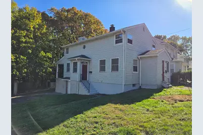 29 Courtland Avenue, Waterbury, CT 06705 - Photo 1