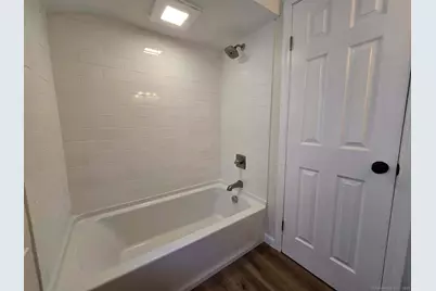 29 Courtland Avenue, Waterbury, CT 06705 - Photo 24