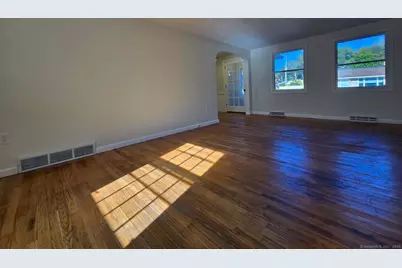 29 Courtland Avenue, Waterbury, CT 06705 - Photo 14