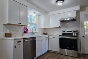 29 Courtland Ave, Waterbury, CT 06705 - Photo 4