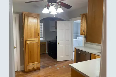 20 Tobey Avenue, Windsor, CT 06095 - Photo 4