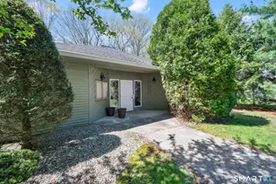 610 Sandstone Dr, South Windsor, CT 06074 - Photo 30