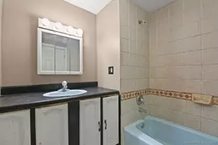 10 Silver St, Middletown, CT 06457 - Photo 20