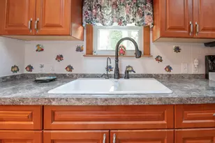 26 Crescent Park Rd, Westport, CT 06880 - Photo 2