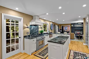 11 Essex Hills Dr, Essex, CT 06426 - Photo 16