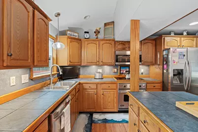 101 Pool Road, North Haven, CT 06473 - Photo 4